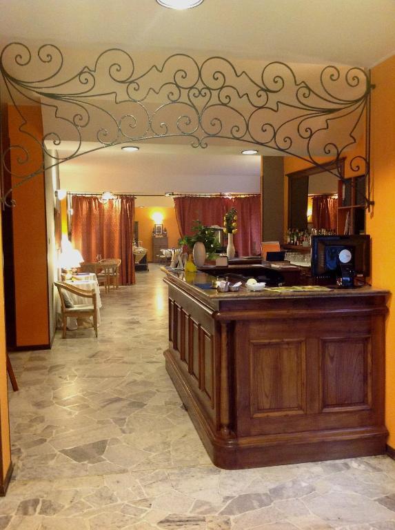 Aer Hotel Malpensa Oleggio Extérieur photo