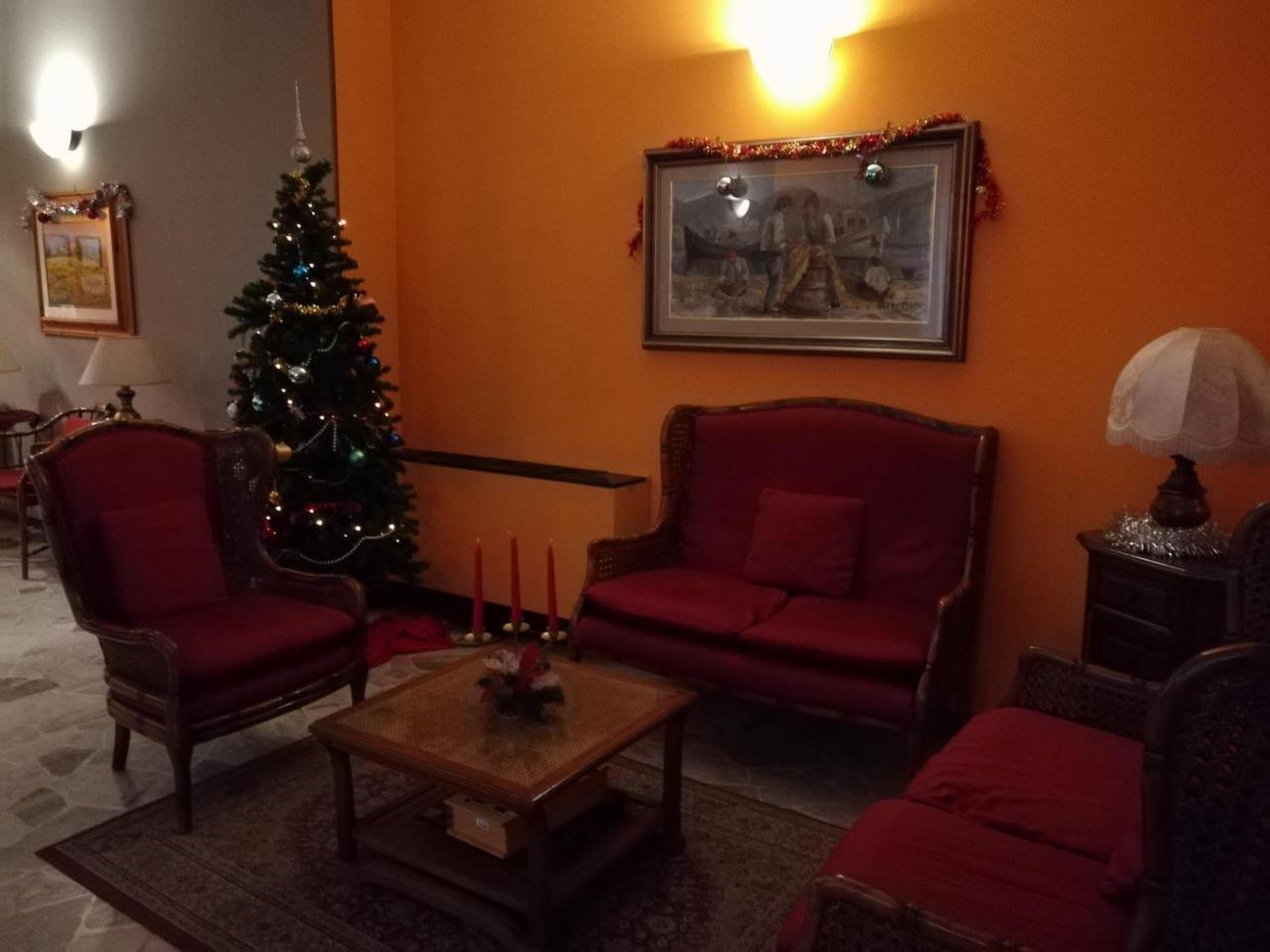 Aer Hotel Malpensa Oleggio Extérieur photo