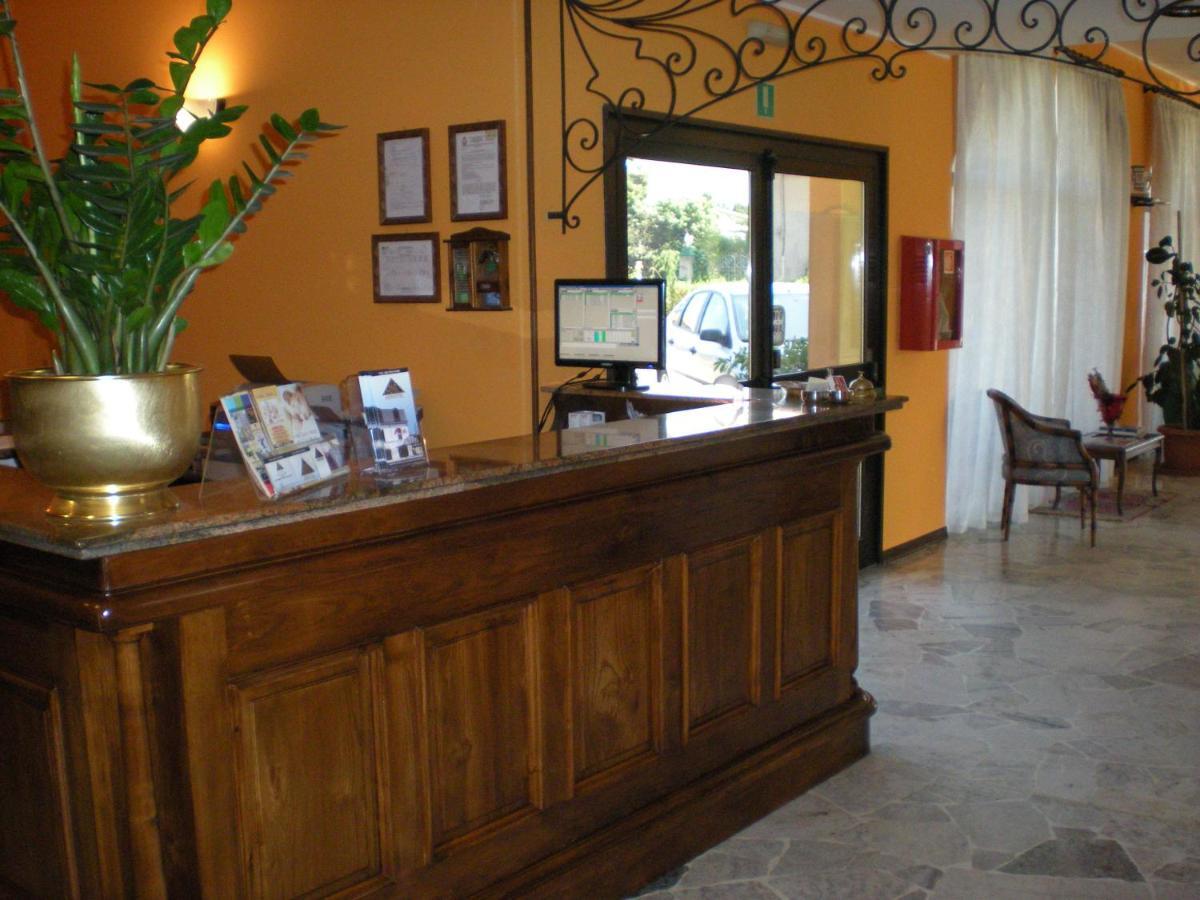 Aer Hotel Malpensa Oleggio Extérieur photo